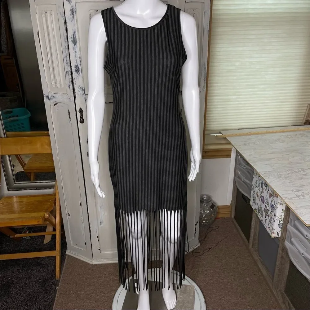 Cleo Black Gray Stripe Fringe Hemline Sleeveless Midi Dress Size Medium - Picture 15 of 16